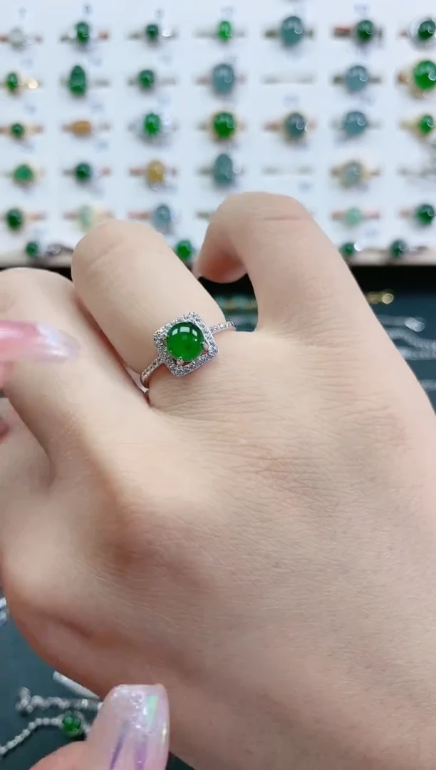 翡翠戒指银S925镶嵌天然翡翠