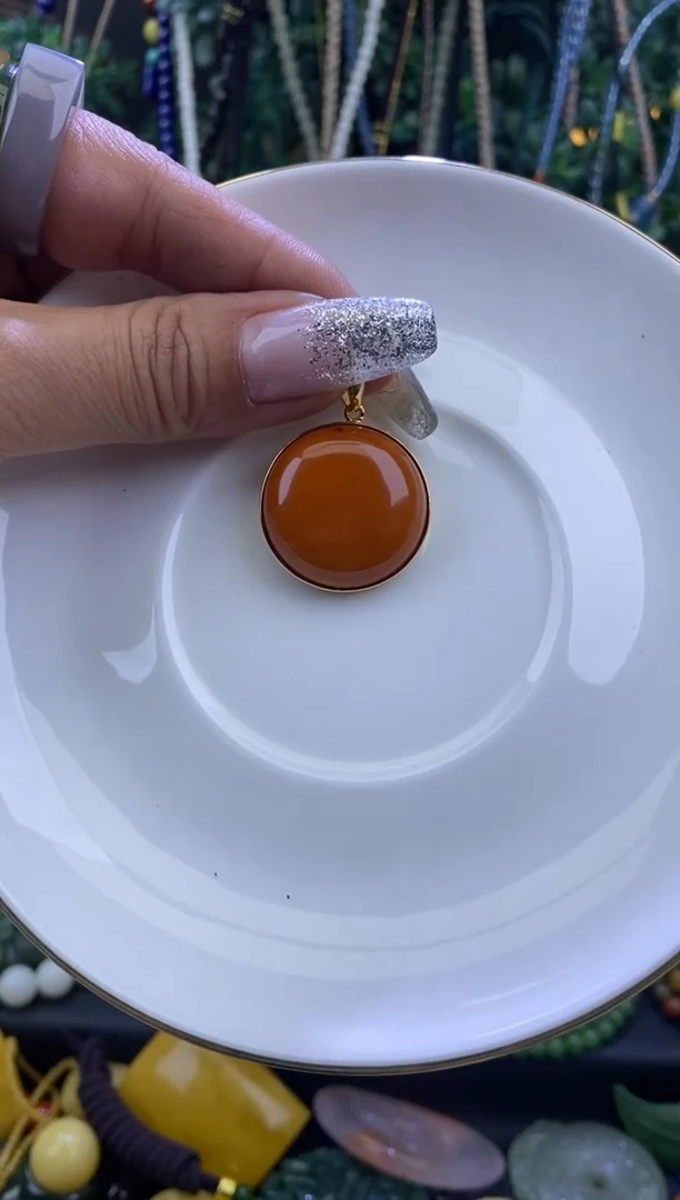 琥珀银S925镶嵌戒指蜜蜡吊坠