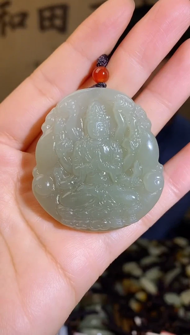 颈饰未镶嵌和田玉0