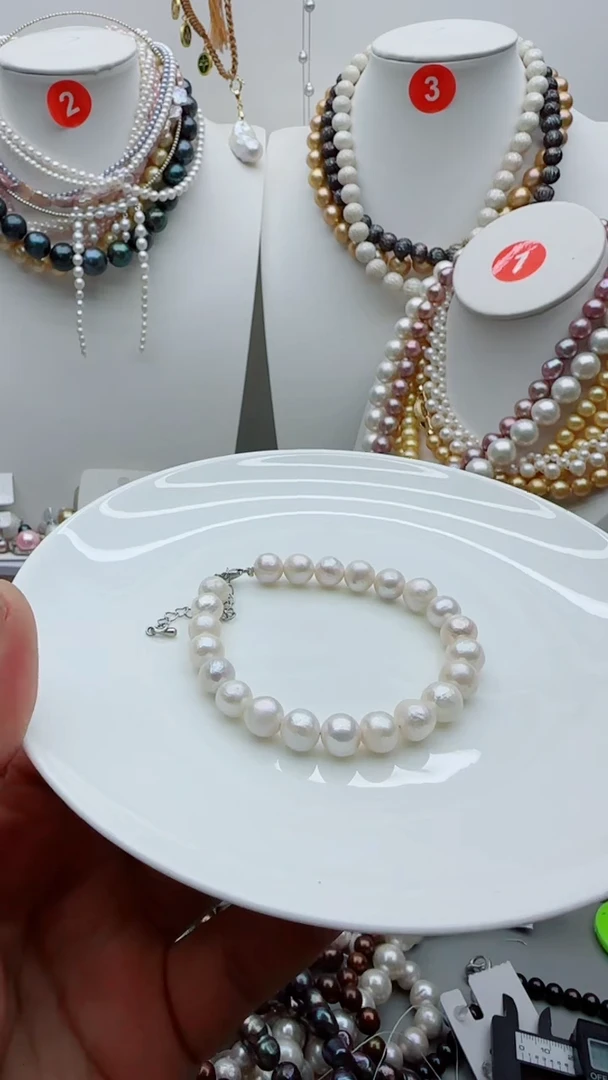 淡水珍珠未镶嵌颈饰1