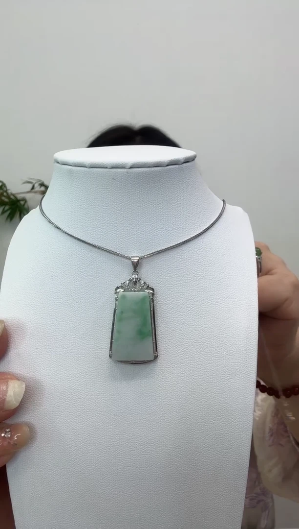 翡翠银S925镶嵌吊坠(赠链)无事牌