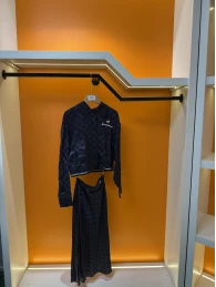 【雪琴】上衣066 R范夏装直播间折扣女装号（拍下请备注号码）