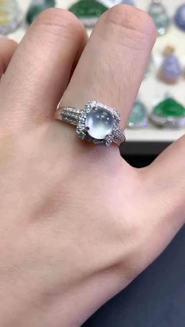 【闪购商品】翡翠戒指18K金镶嵌B143