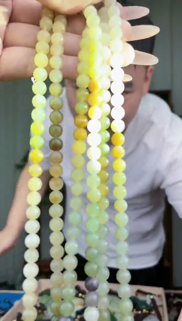 和田玉未镶嵌挂件拍一发一，多样性发货！