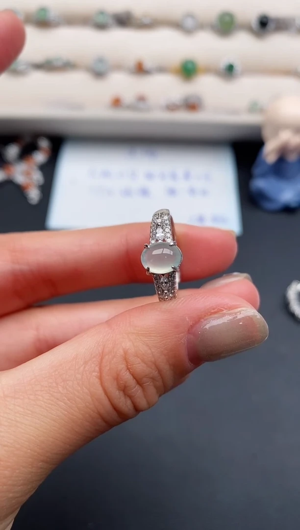 银S925镶嵌戒指翡翠2222222+4