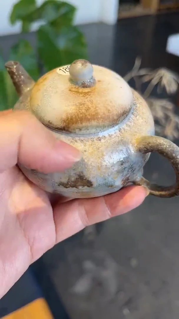 壶180号容量110-120ML中白泥 水平泥