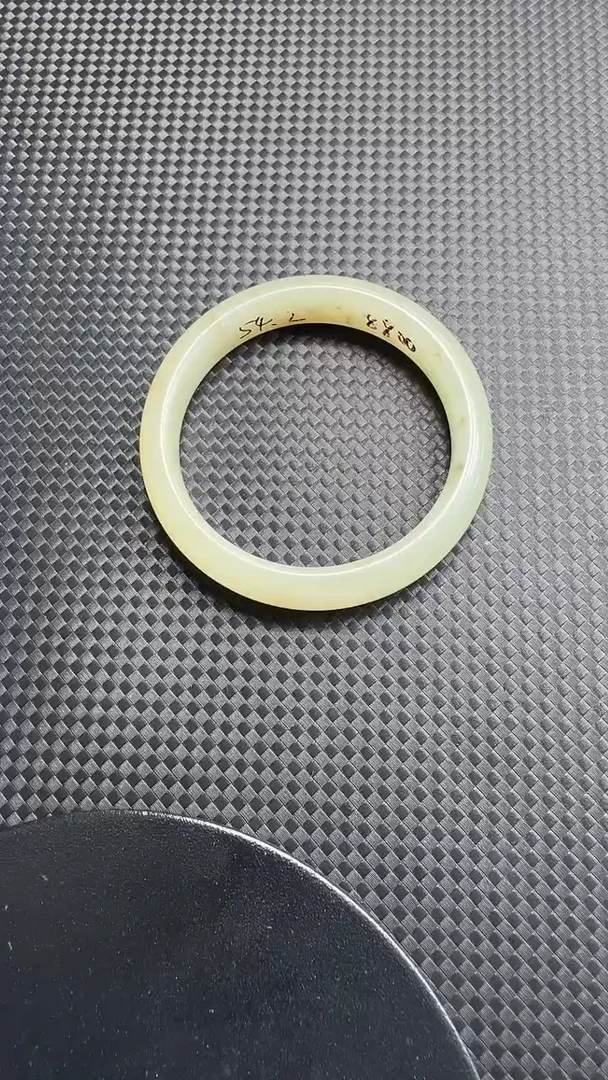 和田玉手镯未镶嵌624圈口54.2