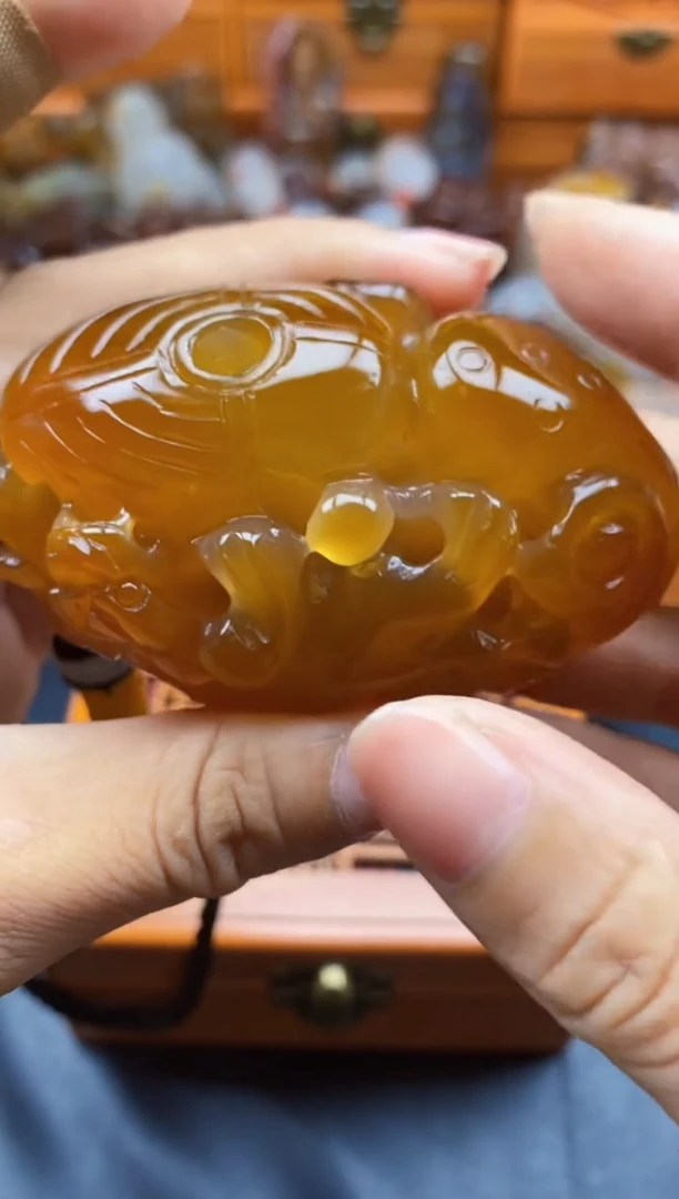 未镶嵌1玛瑙/玉髓百*合ll