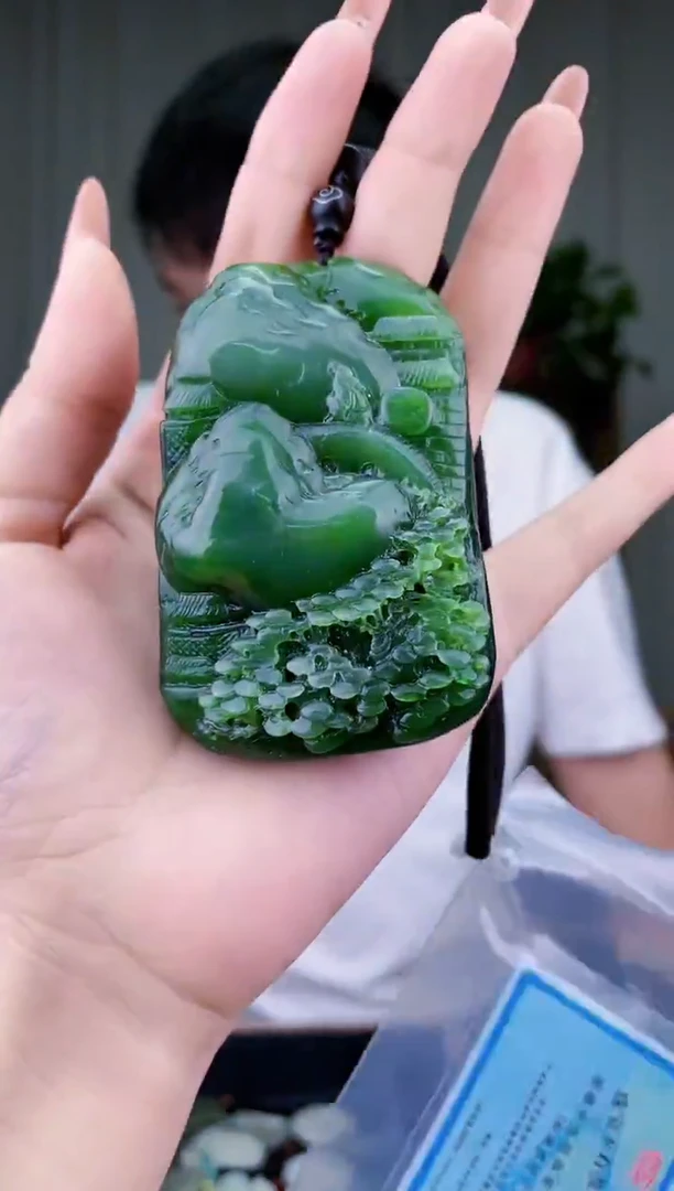 未镶嵌和田玉挂件拍一发一，多样性发货！