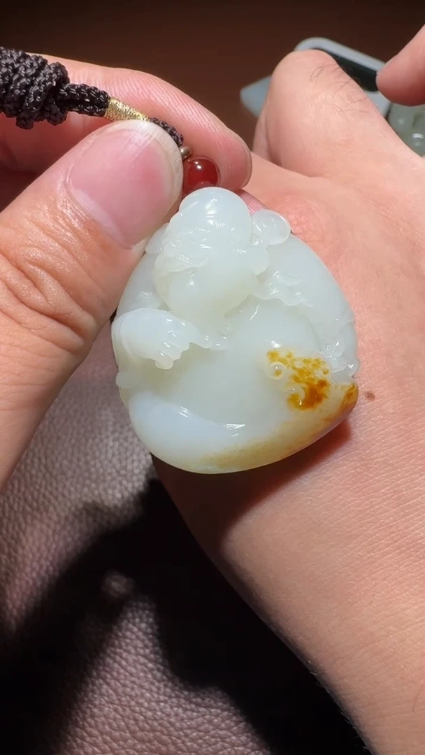 未镶嵌和田玉挂件隔**王和田玉