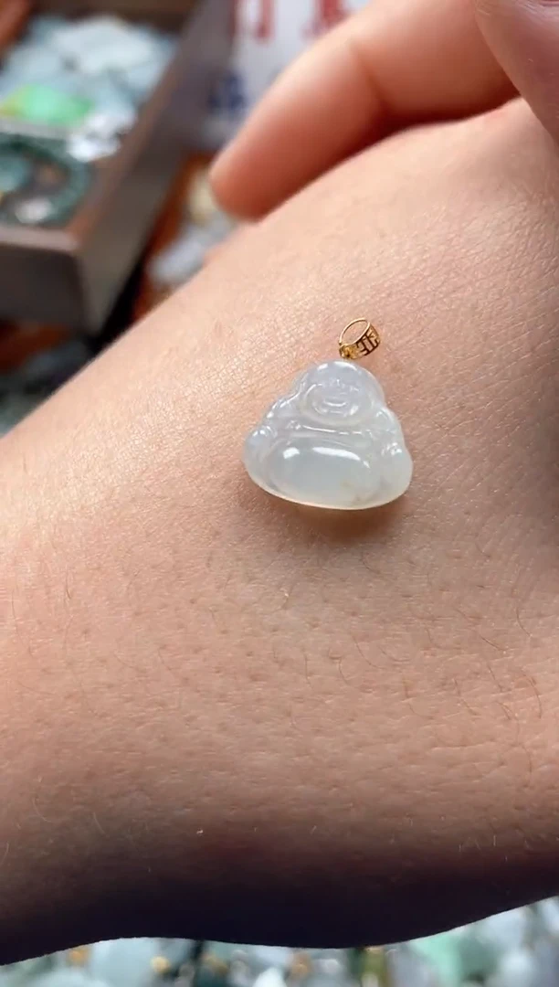 【闪购商品】翡翠颈饰未镶嵌哥哥