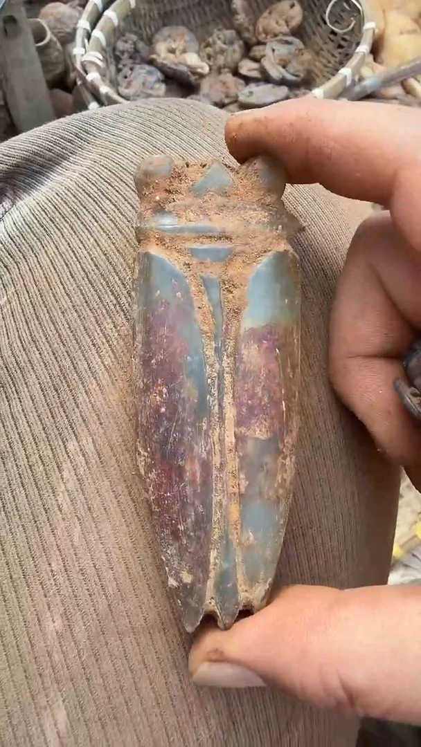 未镶嵌岫岩河磨玉（透闪石质玉）挂件傻*头岫岩河磨玉