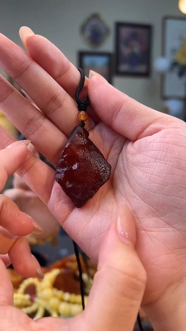 琥珀颈饰未镶嵌吊坠