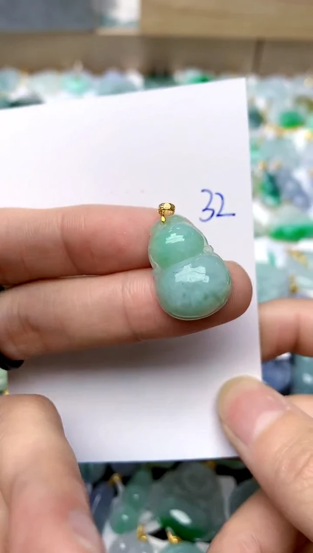 【闪购商品】翡翠颈饰18K金镶嵌32天然A货翡翠