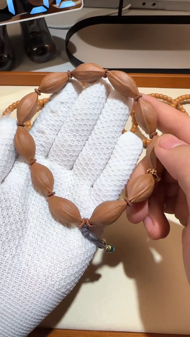 【闪购商品】文玩核桃手串梅林铁核