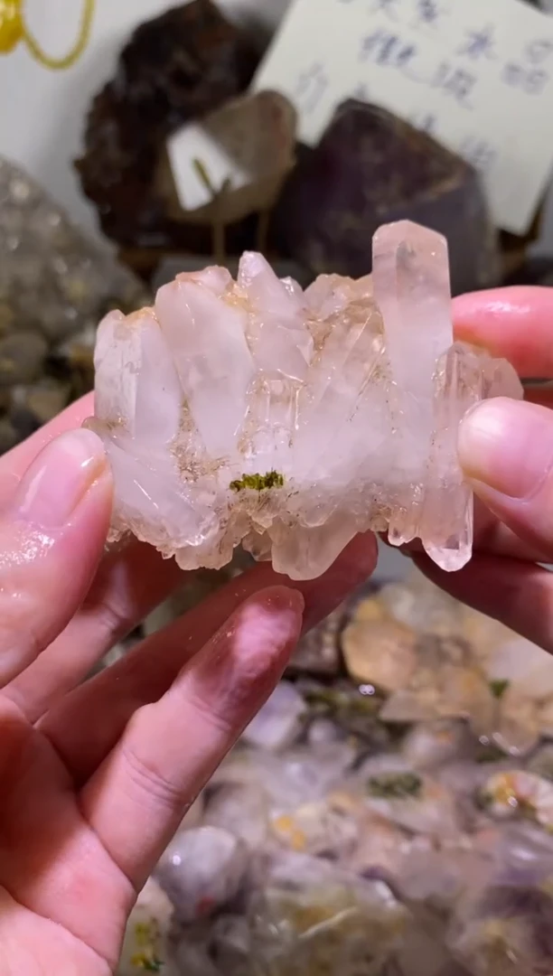 未镶嵌珠宝半成品水晶79号138g四川超七花园水晶