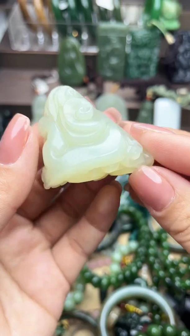 颈饰未镶嵌和田玉未镶嵌和田玉吊坠多样性拍一发一