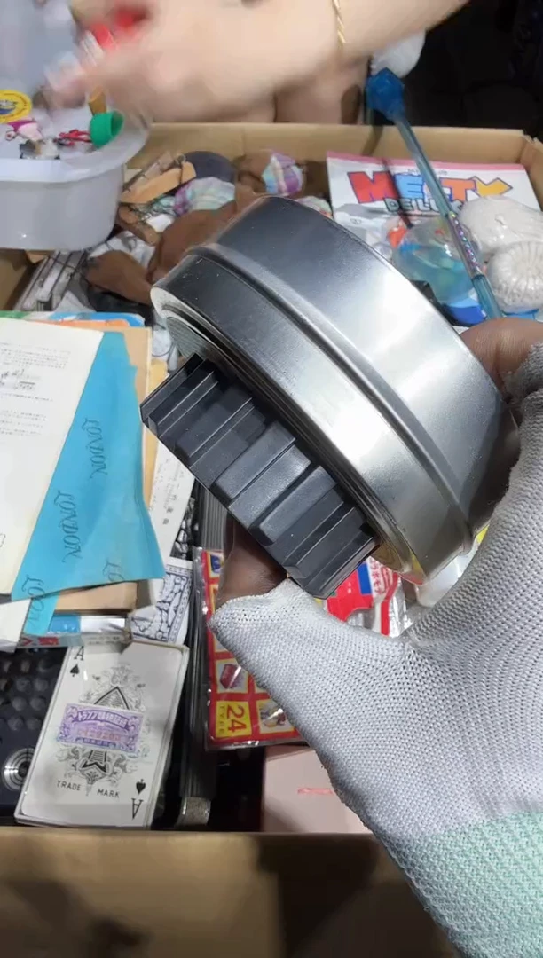 瓷片笑**鸳   908中古商品，瑕疵品，不保好坏。