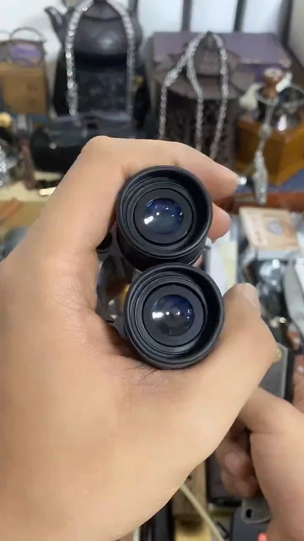 瓷片闪购商品  如图所示
