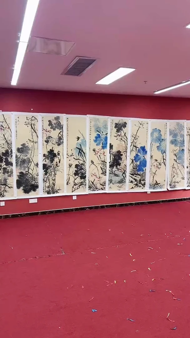国画荷花十二条屏