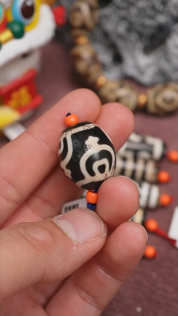 【闪购商品】玛瑙/玉髓颈饰未镶嵌博古