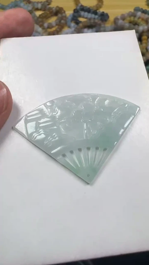 翡翠未镶嵌颈饰【闪购商品】 天然翡翠