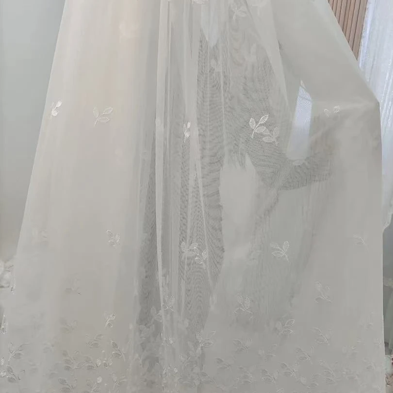 0872 白叶子成品纱帘  （不送挂钩）