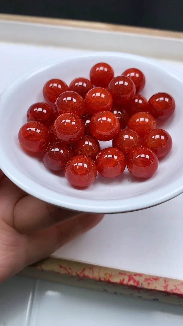 未镶嵌散珠南红玛瑙E601 龙 鳞 风 血12mm6个9.9元