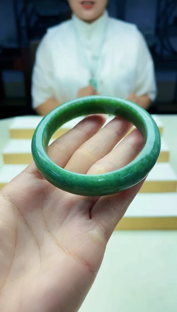 颈饰未镶嵌翡翠09230038多样性发其一