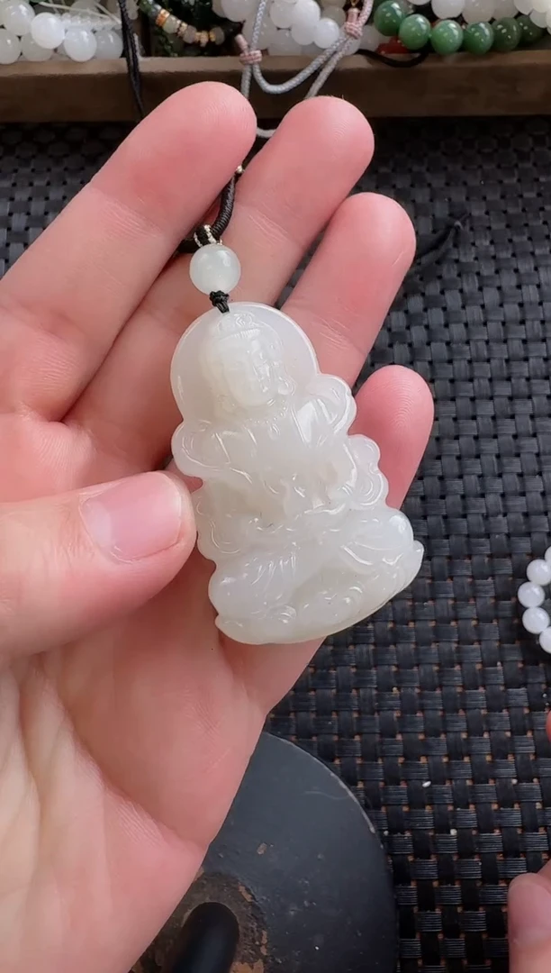 颈饰未镶嵌和田玉观音