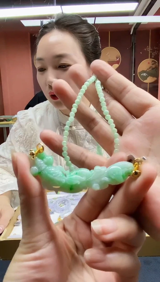 颈饰未镶嵌翡翠翡翠吊坠