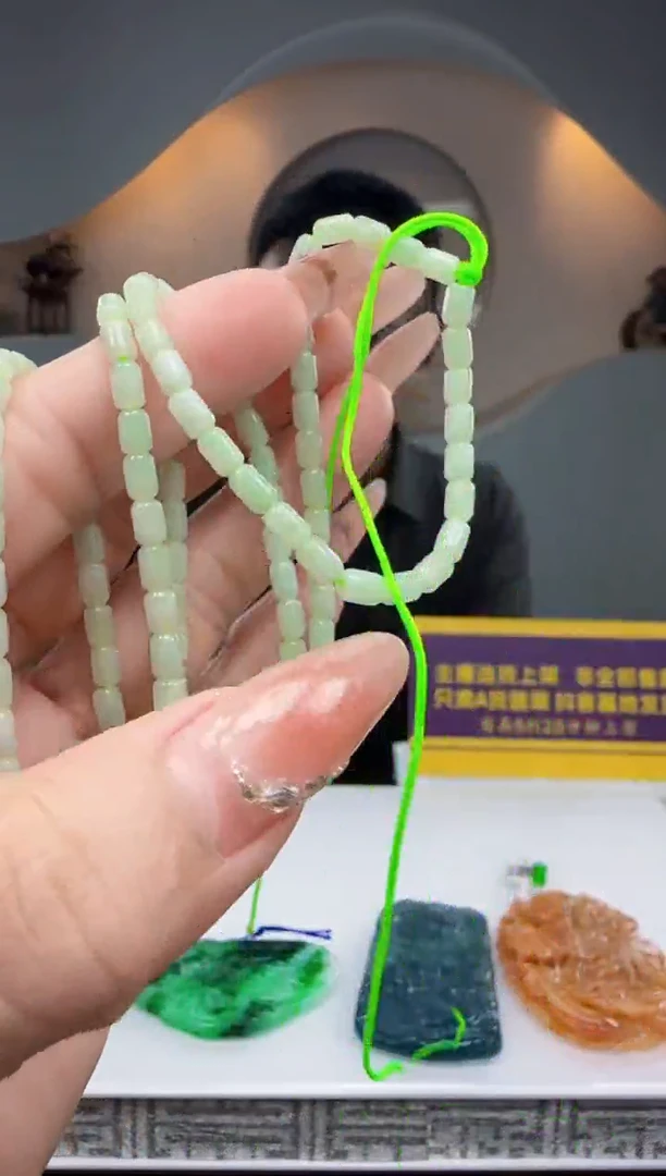 未镶嵌定制翡翠Q62852翡翠