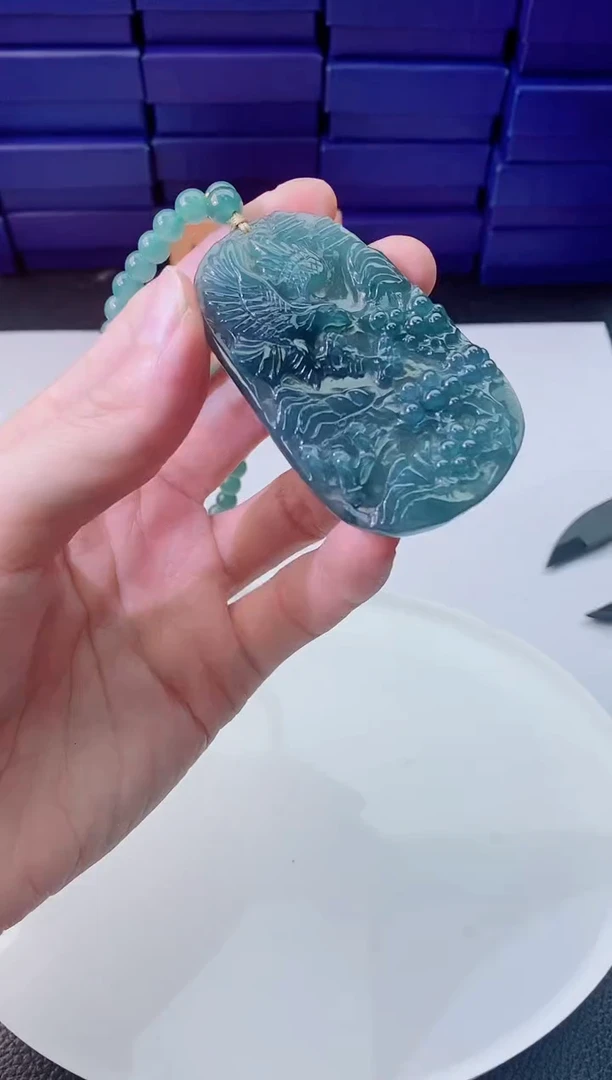 翡翠未镶嵌颈饰1111111111