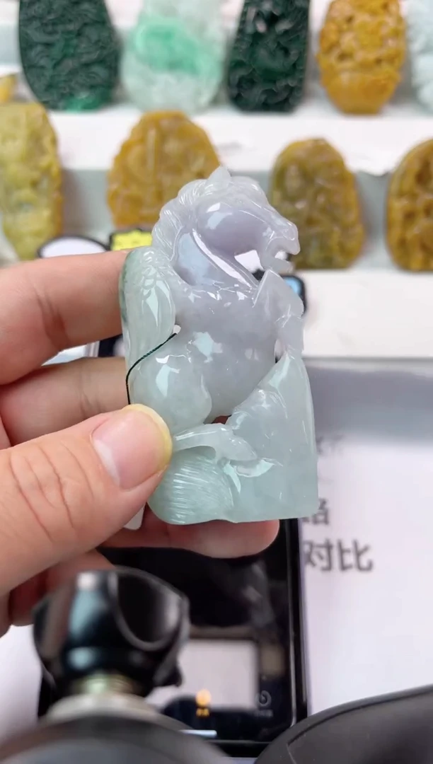 【闪购商品】翡翠颈饰未镶嵌飞马