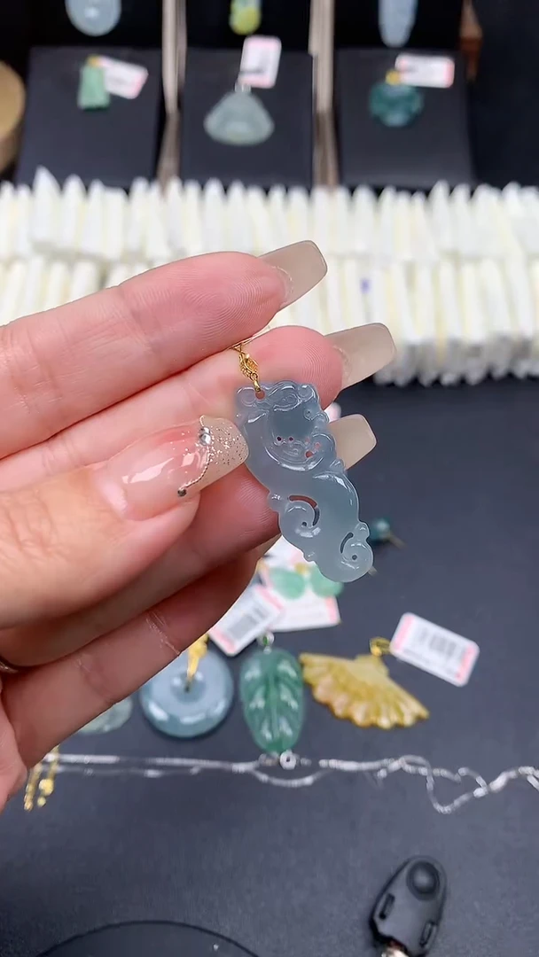 【闪购商品】翡翠吊坠(不含链)18K金镶嵌MS142269