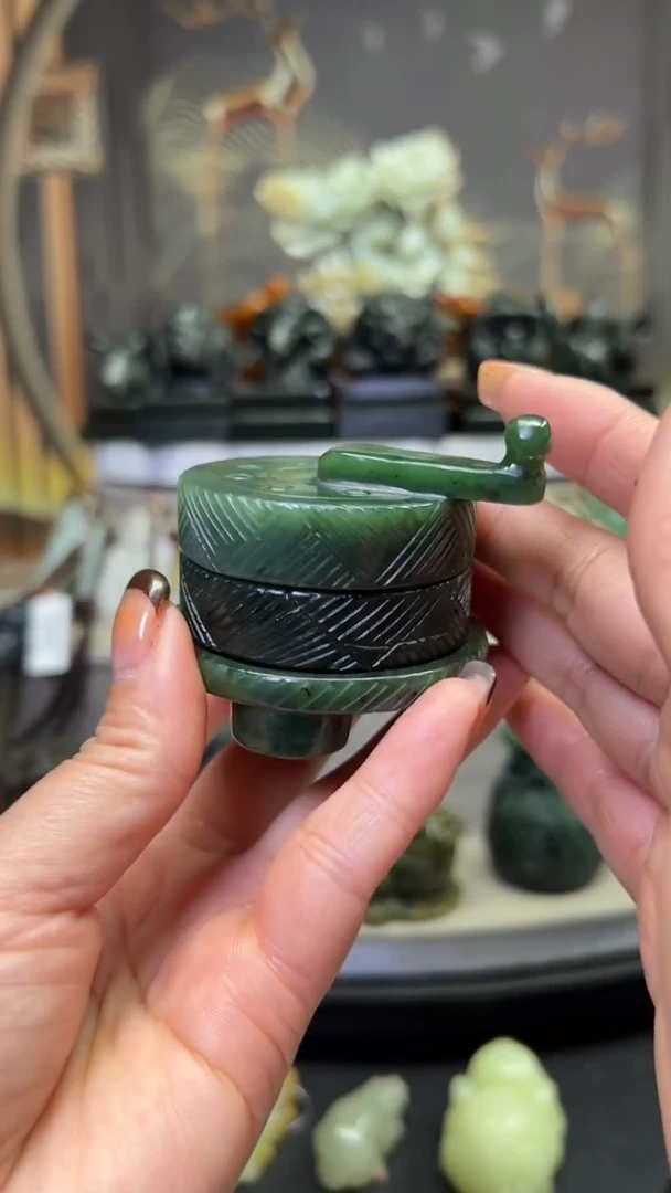 未镶嵌和田玉挂件挂件