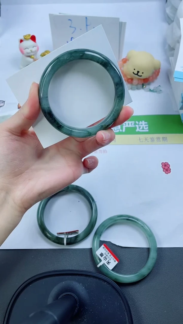 【闪购商品】石英质玉手镯未镶嵌142-58.6