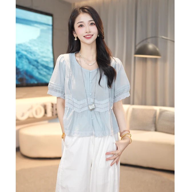 马克华菲女装夏季2025经典圆领衬衫拼接蕾丝花边小衫F52003A524CC