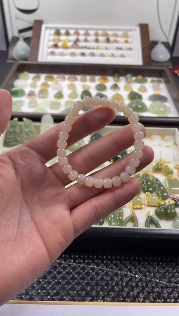 未镶嵌手串和田玉1