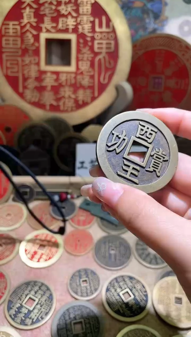 铜现代工艺品花钱