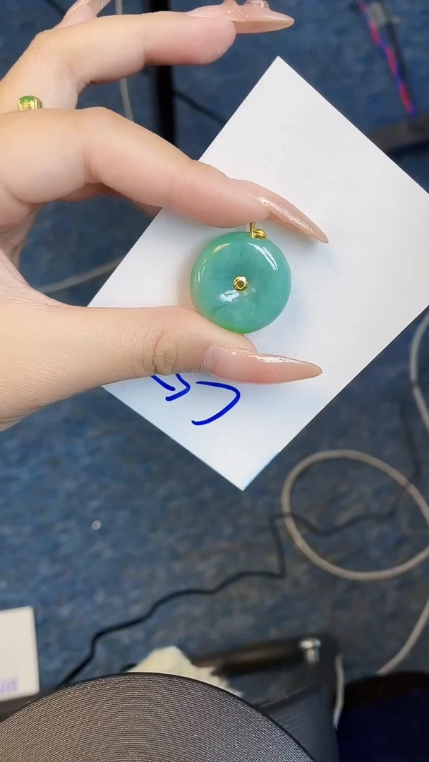 【闪购商品】翡翠颈饰18K金镶嵌000000000