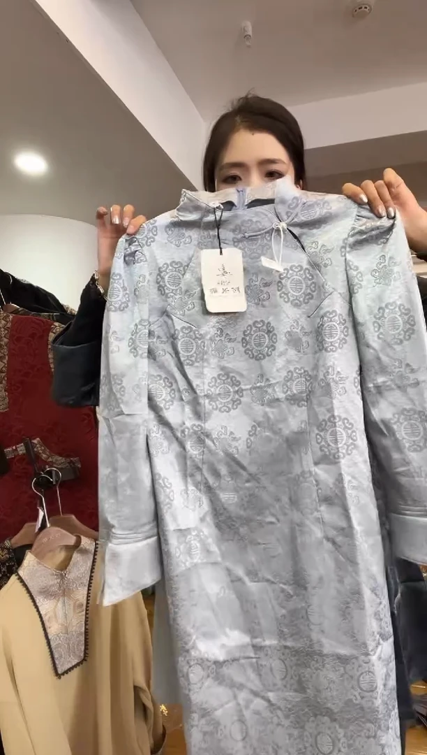 衬衣裙 M码 110斤以里