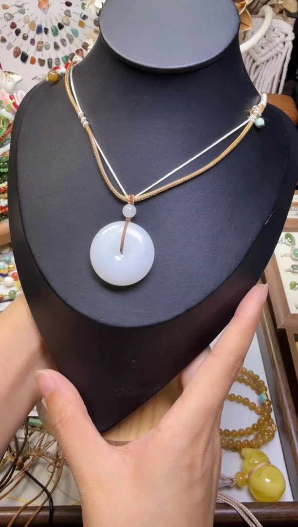 水晶摆件未镶嵌平安扣