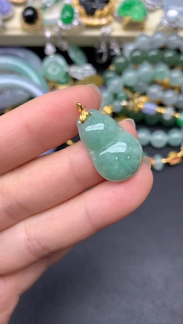 颈饰18K金镶嵌翡翠109-雪姐翡翠天天见