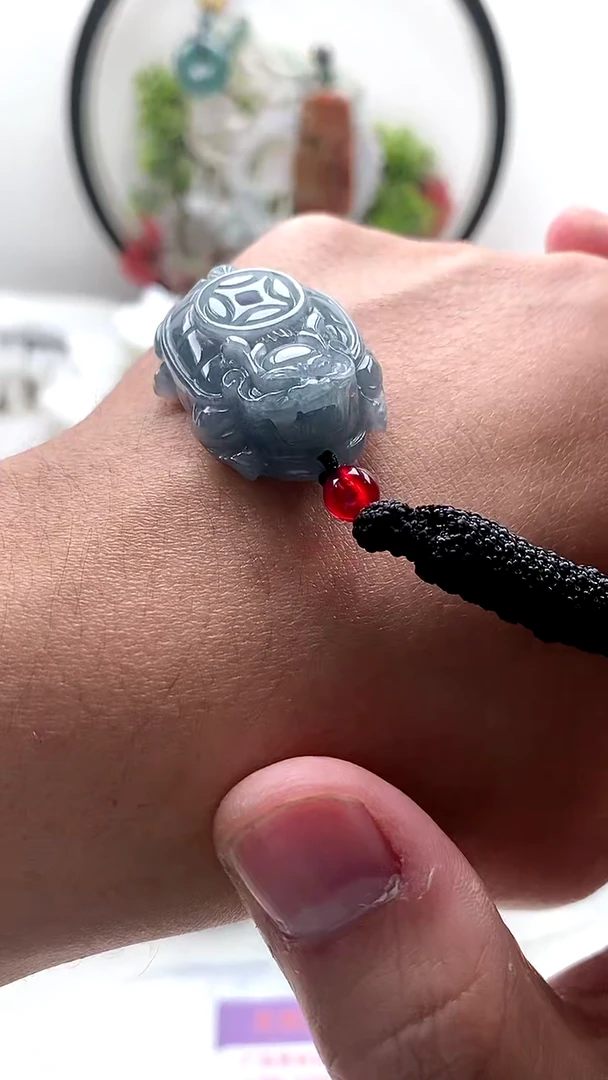 颈饰未镶嵌翡翠龙龟