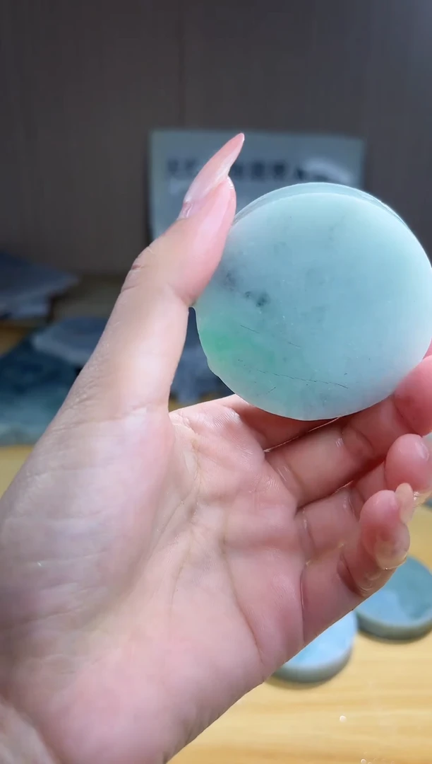 翡翠未镶嵌颈饰翡翠A货 温谭538