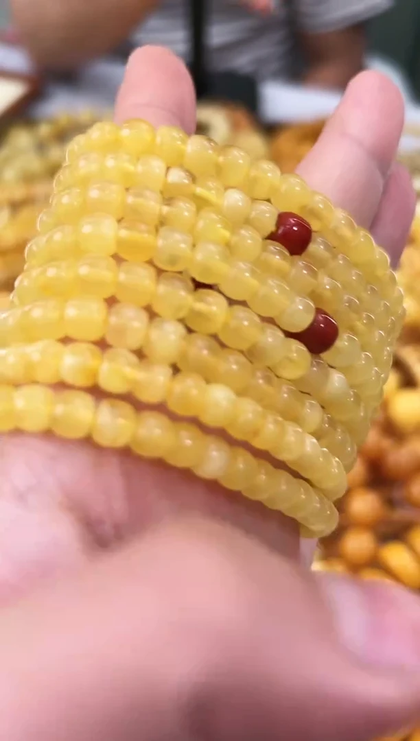 【闪购商品】琥珀手链未镶嵌蜜蜡手串多样性发其中一件