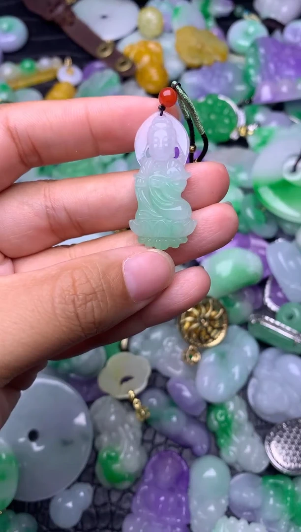 颈饰未镶嵌翡翠缅甸翡翠吊坠
