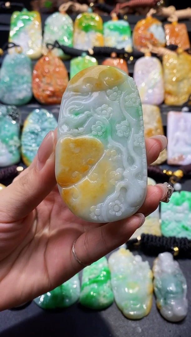 定制翡翠未镶嵌A货翡翠