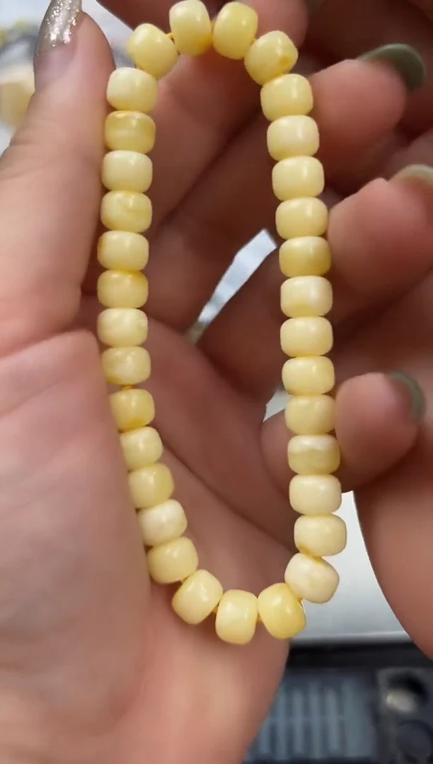未镶嵌蜜蜡裸石蜜蜡手串
